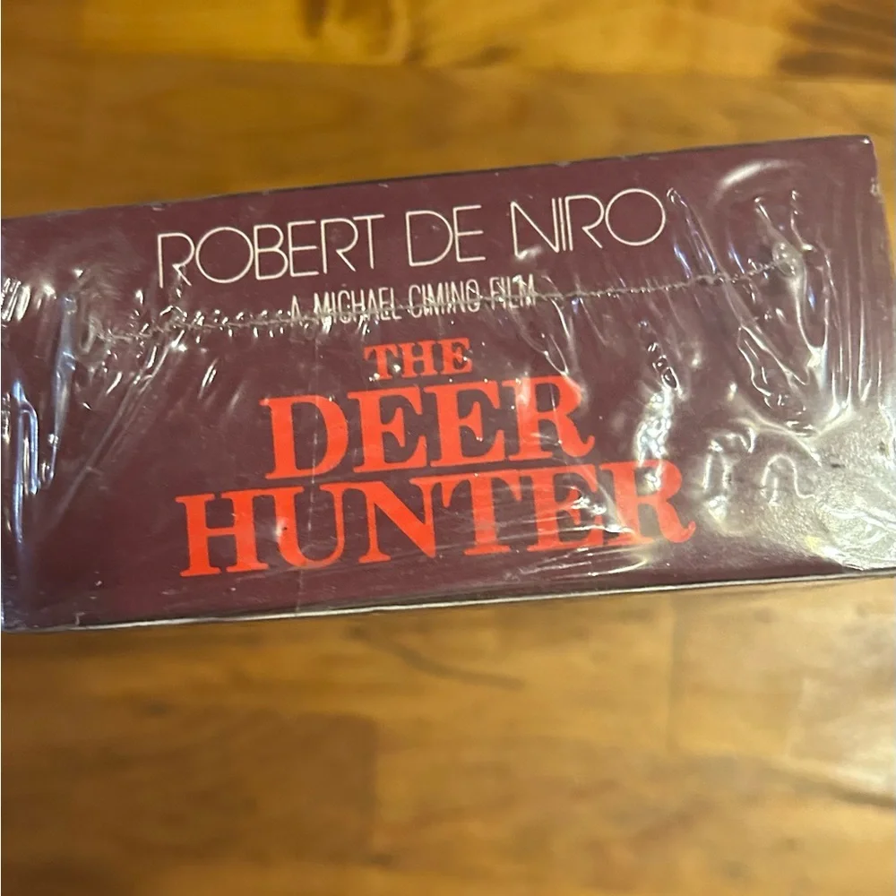 Universal The Deer Hunter‎ VHS - Multicolor Design